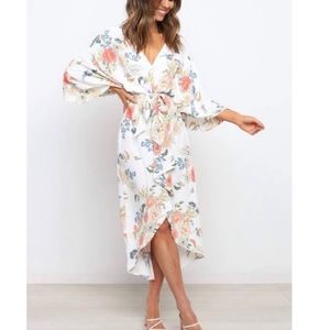 Petal and Pup Prescott Kimono Floral Dress